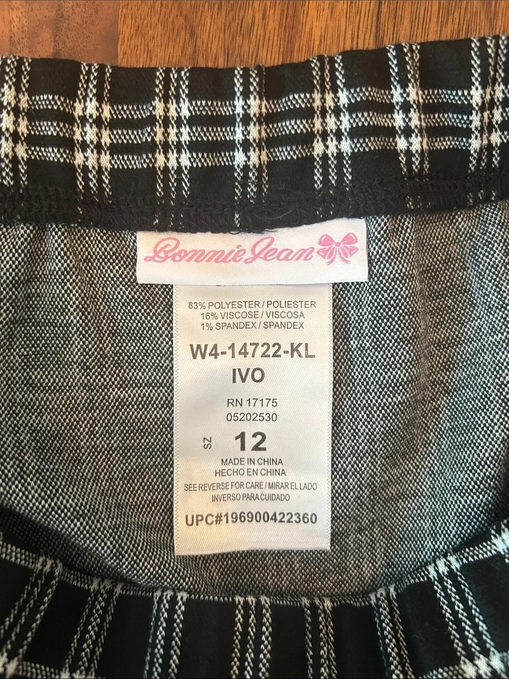 Bonnie Jean: Girls Cream Cable-Knit Sweater and pleated plaid skirt